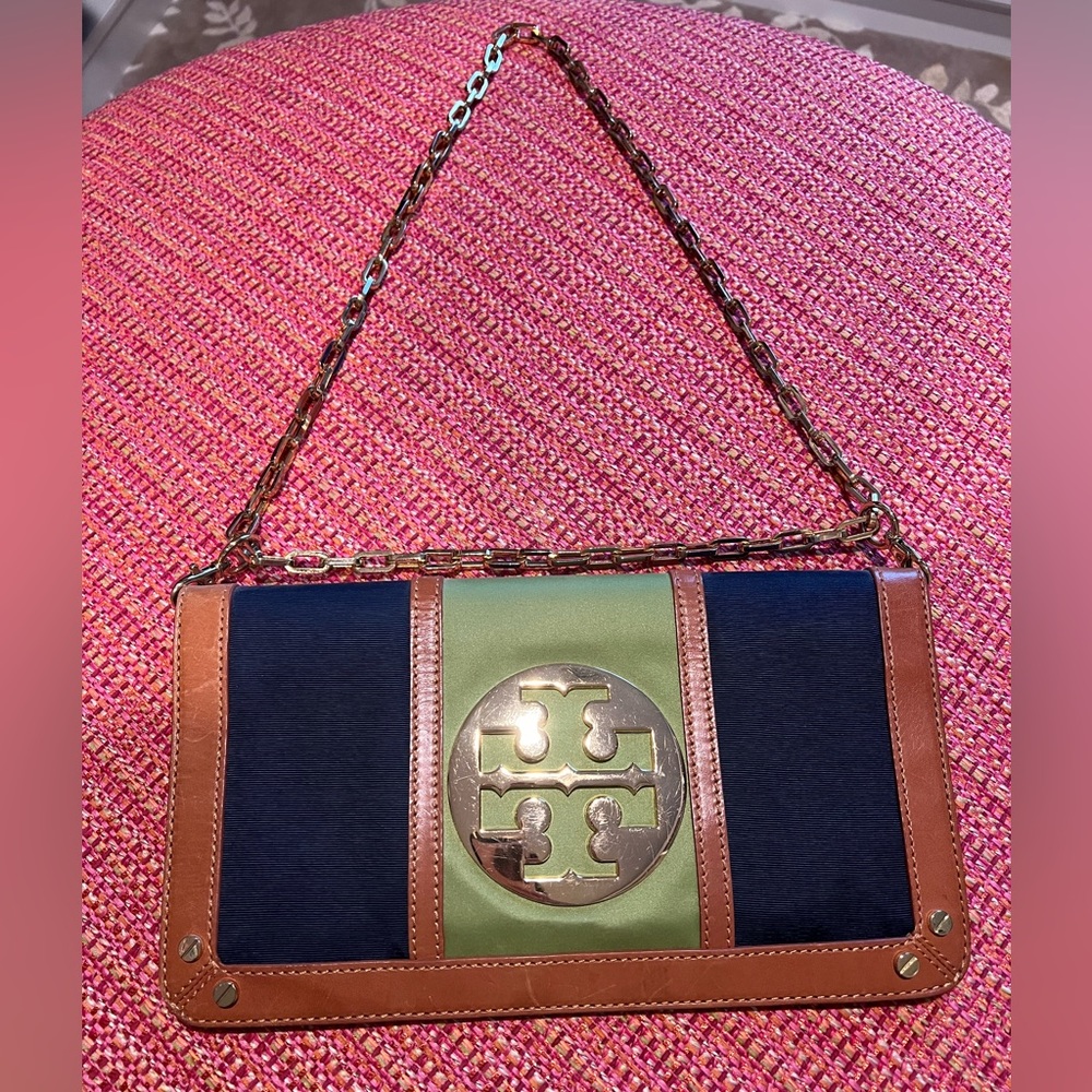 Tory Burch magnetic chain clutch bag